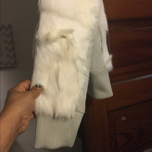 Fur coat - Picture 4 of 4